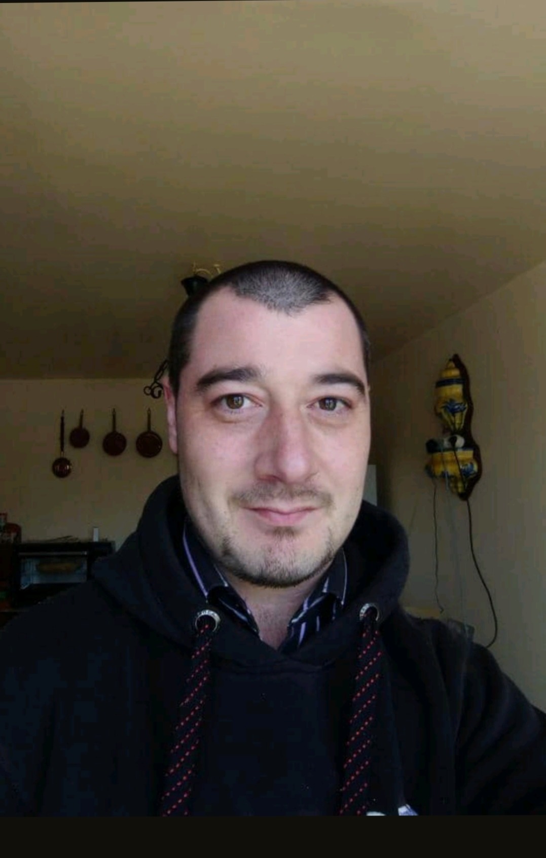 Profil de Menachem, 37 ans, TS Belgique à Pepinster