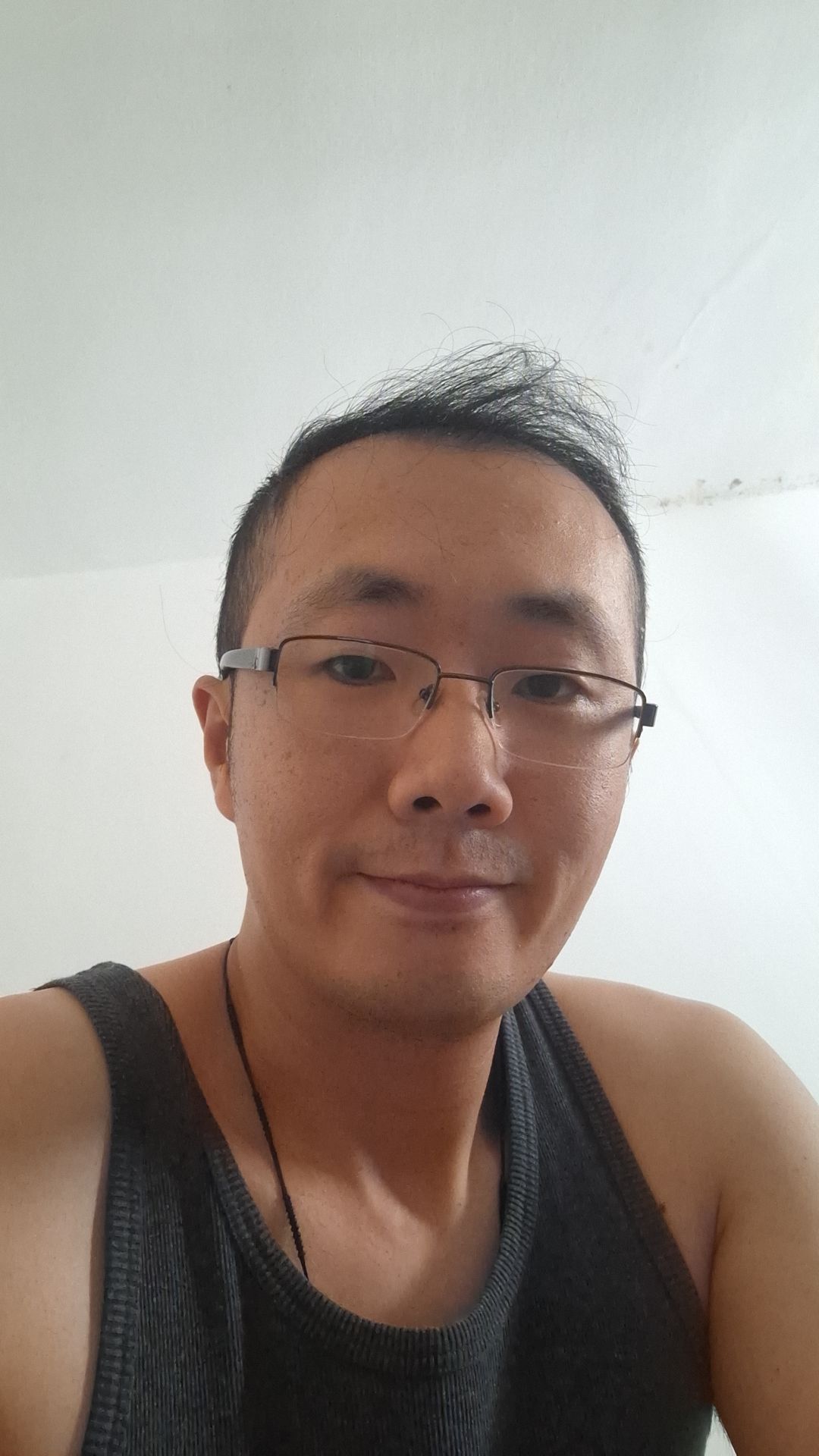 Profil de Leito, 37 ans, TS Belgique à Neupré
