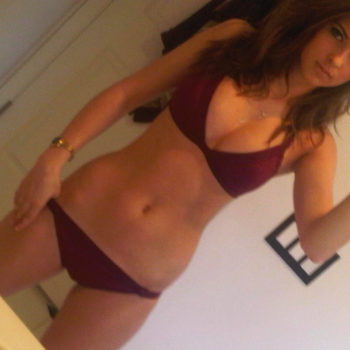 Profil de Oksana, 26 ans, TS Belgique à Manhay