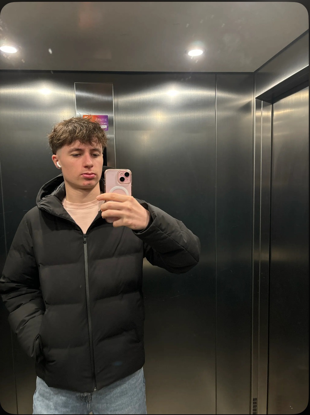 Profil de Eliah, 21 ans, TS Belgique à Kasterlee