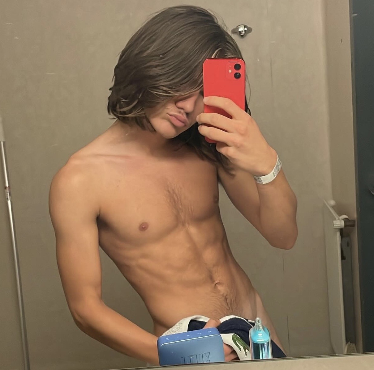 Profil de Niccolo, 21 ans, TS Belgique à Bertrix