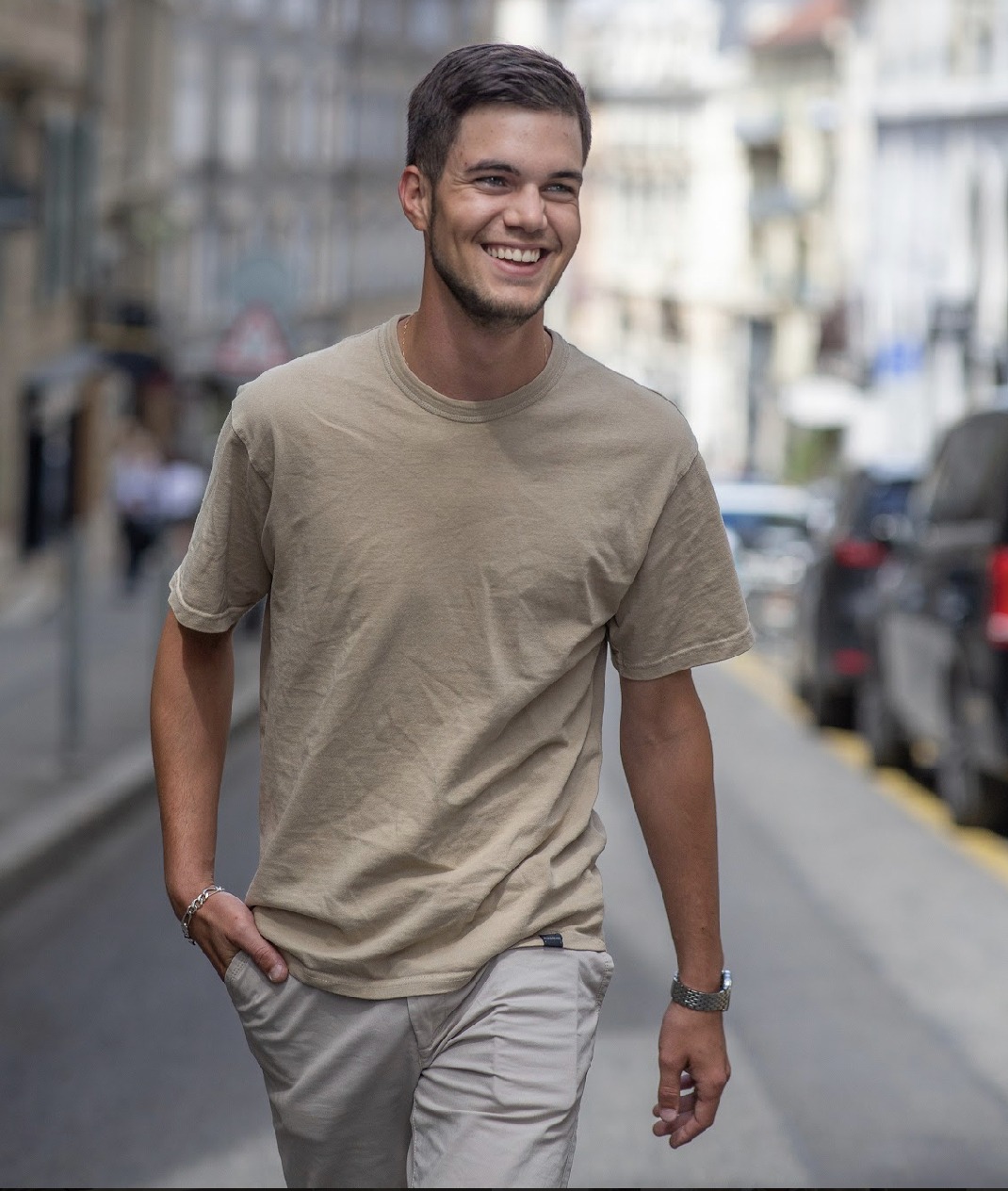Profil de Naoufal, 23 ans, TS Belgique à Grobbendonk