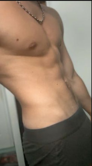 Profil de Amirouche, 22 ans, TS Belgique à Trois-Ponts