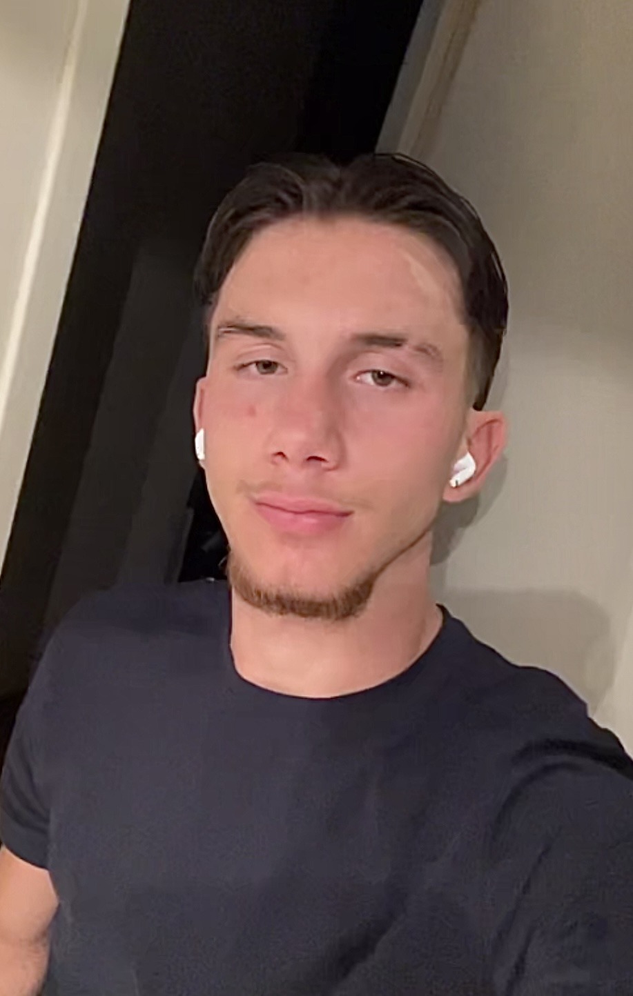 Profil de Charaf, 20 ans, TS Belgique à Nijlen