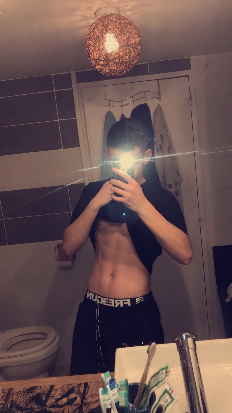 Profil de Helwan, 20 ans, TS Belgique à Dison
