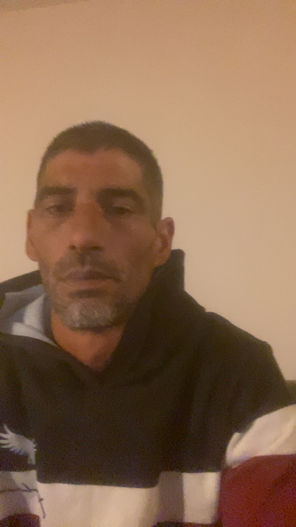 Profil de Sherif, 40 ans, TS Belgique à Tenneville