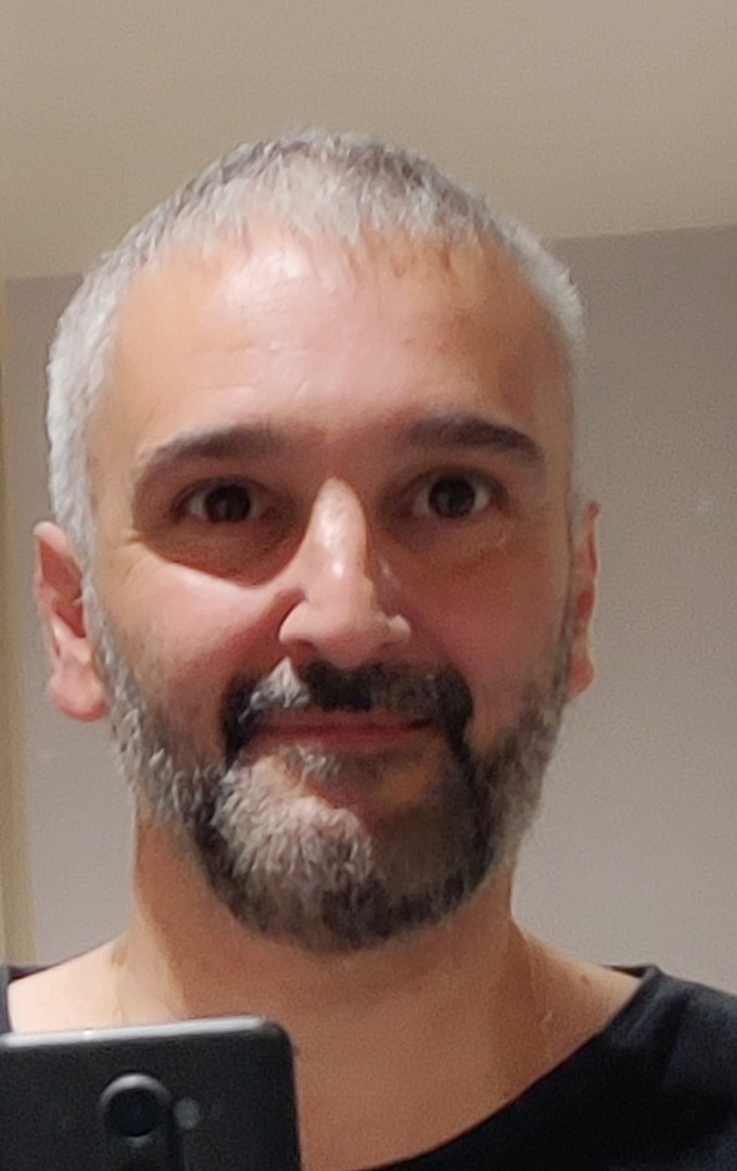 Profil de Cesare, 48 ans, TS Belgique à Modave