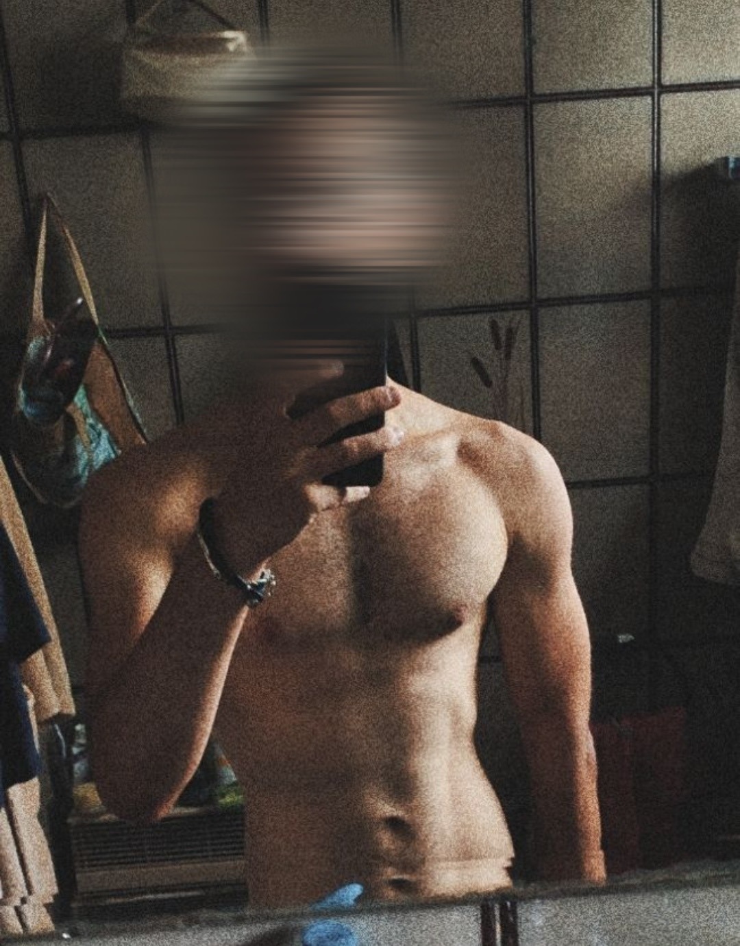 Profil de Leonis, 25 ans, TS Belgique à Lebbeke