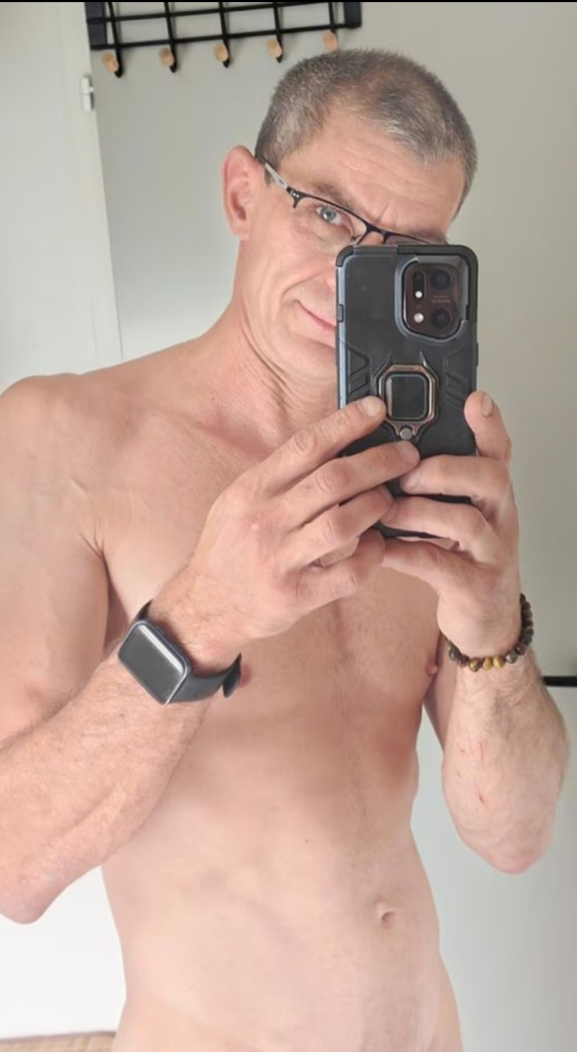 Profil de Louai, 51 ans, TS Belgique à Tirlemont